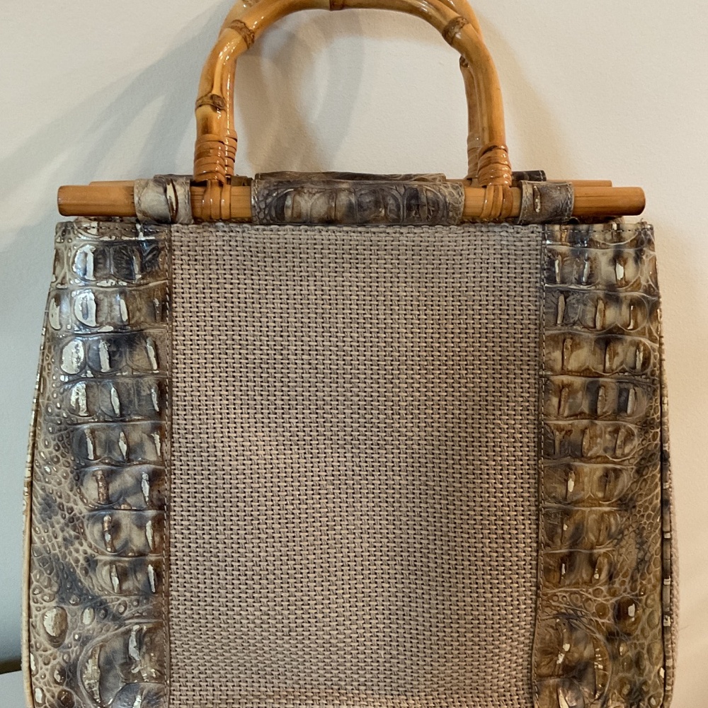 Brahmin BAG EUC - Picture 5 of 6